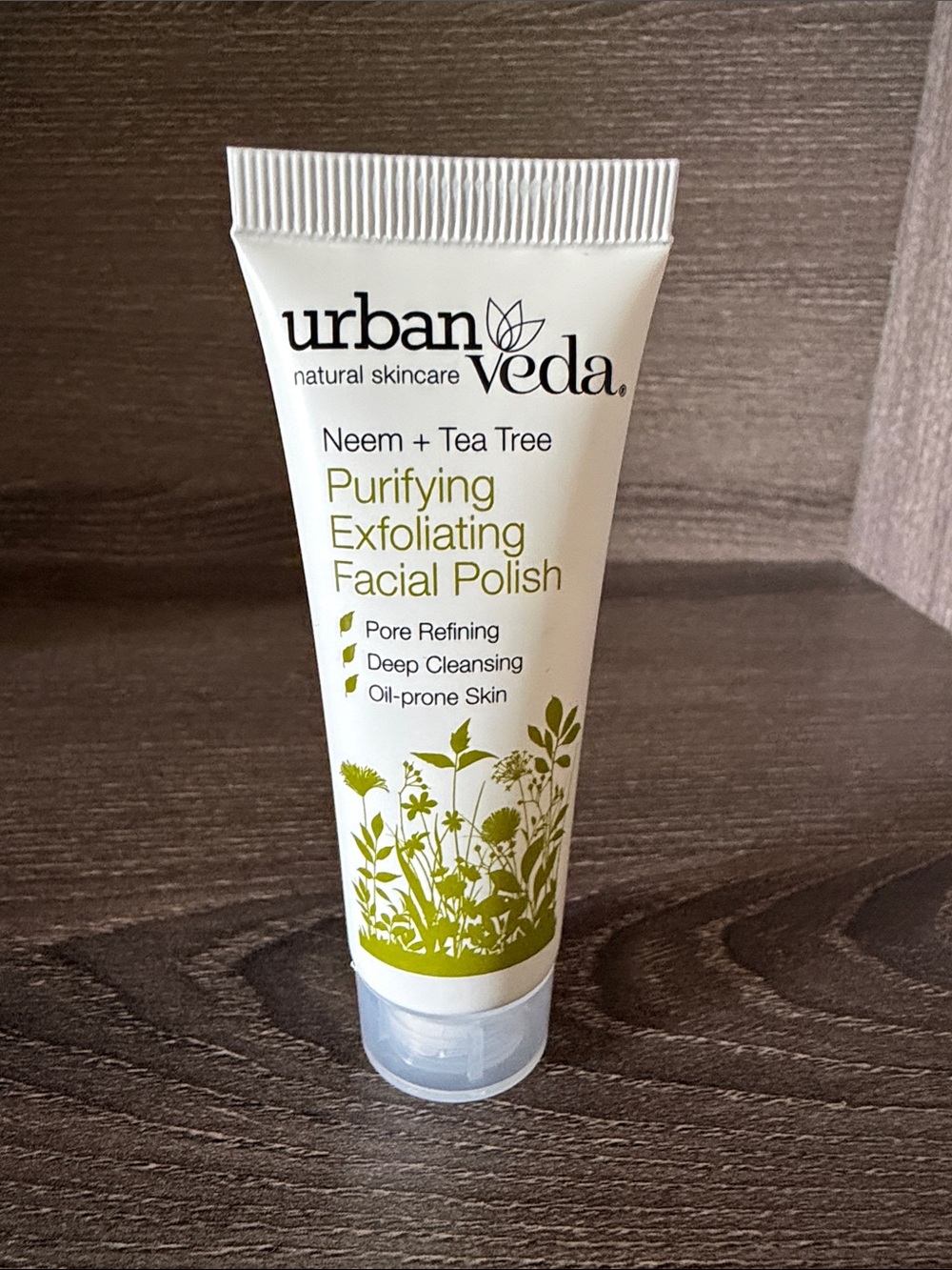 ❤️ $4 NWT Urban Veda Neem + Tea Tree Purifying Exfoliating Facial Polish 20ml